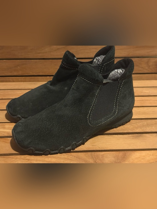 Skechers Shoes - Skechers Relaxed Fit Bikers-Londoner ankle boots in black suede